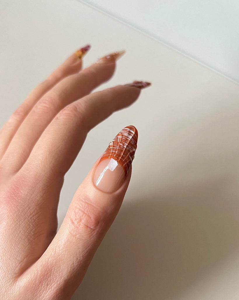 Hand-Painted Autumn-Themed 3D Carved Stiletto Nails with Sticky Tabs & Kit E053