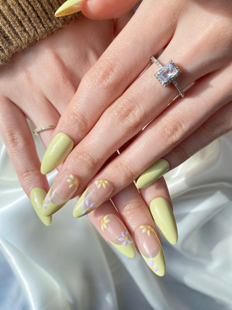 Hand-Painted Candy Hearts Almond Shaped Nails with Sticky Tabs & Kit A098