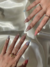 Load image into Gallery viewer, Hand-Painted Gilded Violet Almond Shaped Nails with Sticky Tabs &amp; Kit Y059