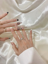 Load image into Gallery viewer, Hand-Painted Picasso’s Petals Almond Shaped Nails with Sticky Tabs &amp; Kit A013