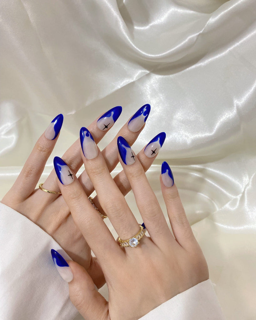Hand-Painted Velvet Star Almond Shaped Nails with Sticky Tabs & Kit A088