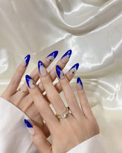 Load image into Gallery viewer, Hand-Painted Velvet Star Almond Shaped Nails with Sticky Tabs &amp; Kit A088