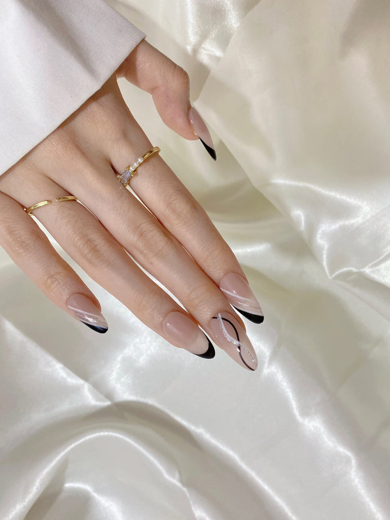 Hand-Painted Micro Hearts Almond Shaped Nails with Sticky Tabs & Kit A039