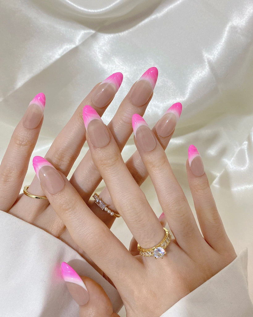Hand-Painted Melted Candy Almond Shaped Nails with Sticky Tabs & Kit A003