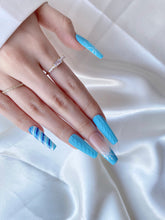 Load image into Gallery viewer, Hand-Painted Frost Whisper Coffin Press-On Nails with Sticky Tabs &amp; Kit Y051