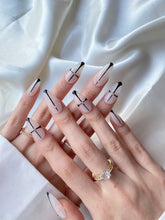 Load image into Gallery viewer, Hand-Painted Royal Glint Almond Shaped Nails with Sticky Tabs &amp; Kit A040