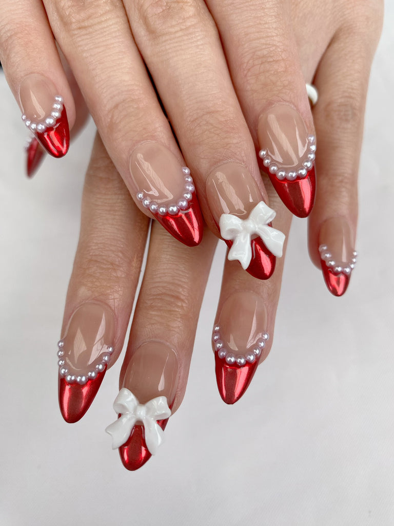 Hand-Painted Pearl Whisper Almond Shaped Nails with Sticky Tabs & Kit A136
