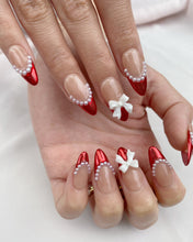 Load image into Gallery viewer, Hand-Painted Pearl Whisper Almond Shaped Nails with Sticky Tabs &amp; Kit A136