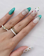Load image into Gallery viewer, Hand-Painted Diamond Allure Almond Shaped Nails with Sticky Tabs &amp; Kit A143