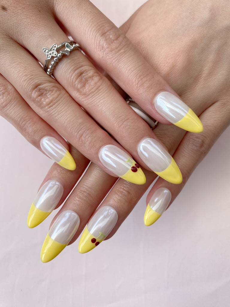 Hand-Painted Sugar Cherie Almond Shaped Nails with Sticky Tabs & Kit A014