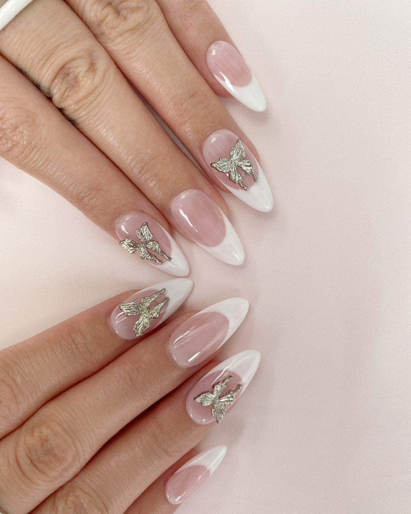 Hand-Painted Victorian Ribbon Almond Shaped Nails with Sticky Tabs & Kit A114