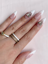 Load image into Gallery viewer, Hand-Painted Victorian Ribbon Almond Shaped Nails with Sticky Tabs &amp; Kit A114