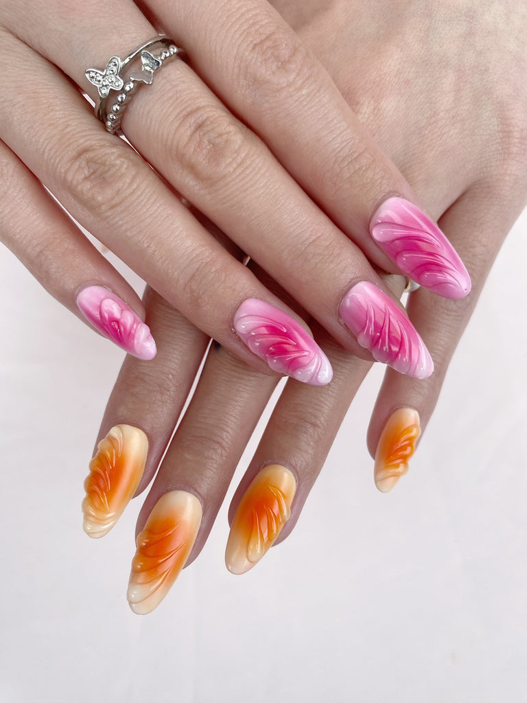 Hand-Painted Sunset Candy Almond Shaped Nails with Sticky Tabs & Kit Y027