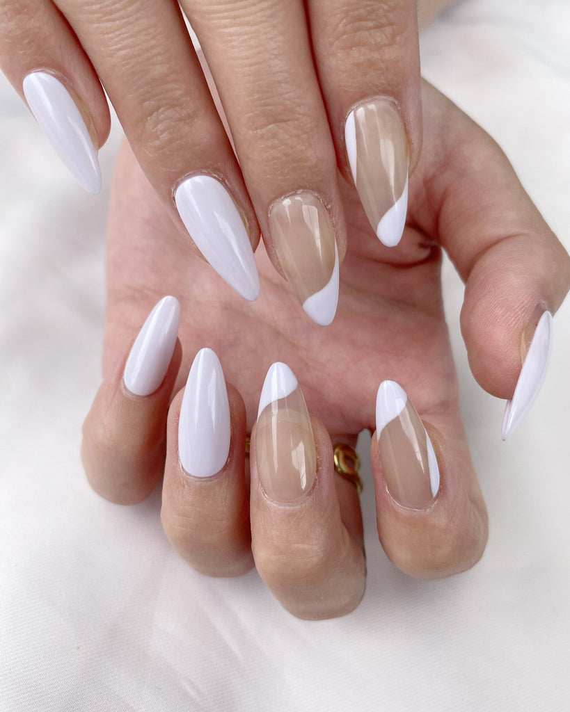 Hand-Painted Linear Whisper Almond Shaped Nails with Sticky Tabs & Kit A035