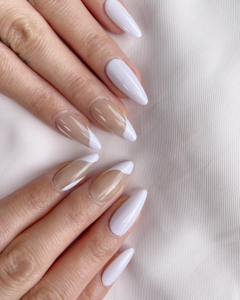 Hand-Painted Linear Whisper Almond Shaped Nails with Sticky Tabs & Kit A035