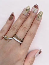 Load image into Gallery viewer, Hand-Painted Berry Bloom 3D Carved Short Oval Nails with Sticky Tabs &amp; Kit F008
