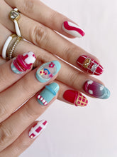 Load image into Gallery viewer, Hand-Painted Lovely Christmas 3D Carved Short Oval Nails with Sticky Tabs &amp; Kit F010