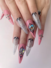 Load image into Gallery viewer, Hand-Painted Gothic Relic Stiletto Nails with Sticky Tabs &amp; Kit C002