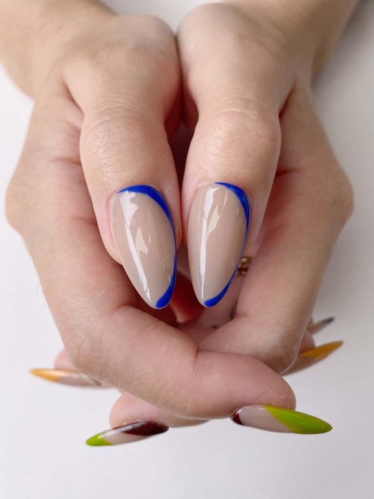 Hand-Painted Chaotic Harmony Almond Shaped Nails with Sticky Tabs & Kit A008