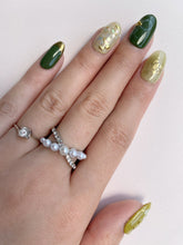 Load image into Gallery viewer, Hand-Painted Fairy Canopy Short Oval Nails with Sticky Tabs &amp; Kit F045