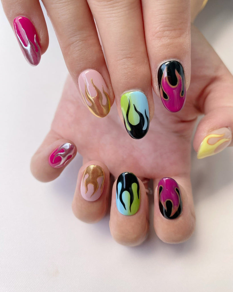 Hand-Painted Inferno Flick Short Oval Nails with Sticky Tabs & Kit F043