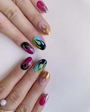 Load image into Gallery viewer, Hand-Painted Inferno Flick Short Oval Nails with Sticky Tabs &amp; Kit F043