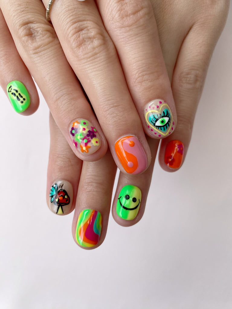 Hand-Painted Zombie Candy Short Square Nails with Sticky Tabs & Kit F018