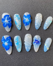 Load image into Gallery viewer, Hand-Painted Blue Bay 3D Carved Almond Shaped Nails with Sticky Tabs &amp; Kit E009